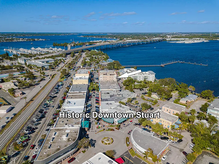 47 SW Osceola St #206 — Photo 46