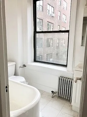 Rented by City Connections Realty | media 16