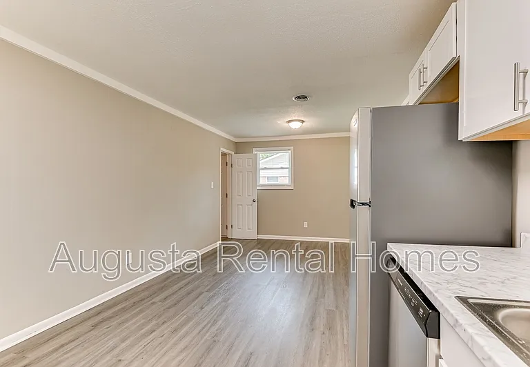 2328 Prague Ct — Photo 13