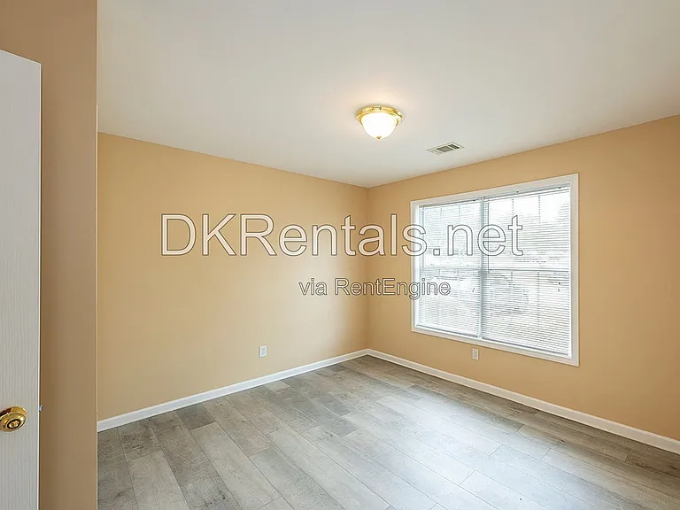 7712 Autry Cir #408 — Photo 20