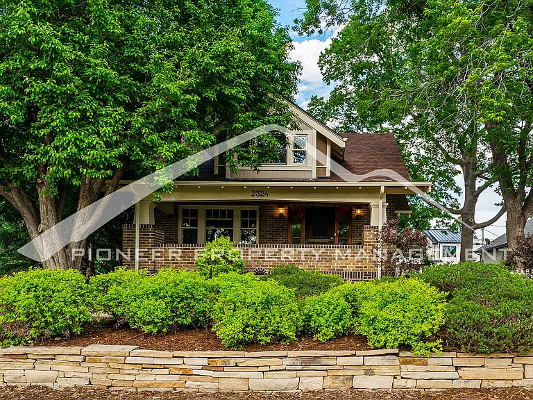 2324 Stuart St — Photo 1