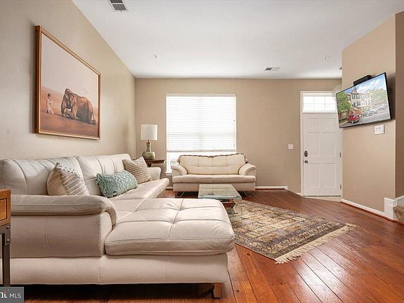 5th image of 44 Harbour Heights Dr