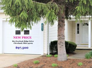 861 Overlook Ridge Dr, Cleveland, OH 44109