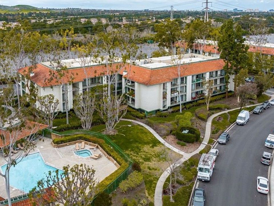 1st image of 4106 Apricot Dr #4106