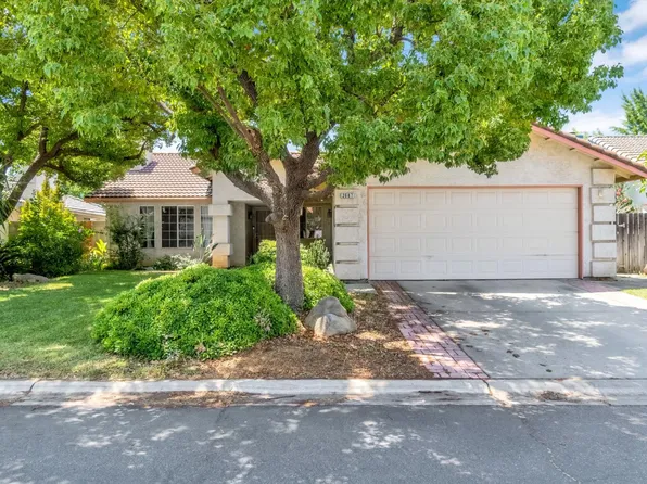 2687 Fowler Ave, Clovis, CA 93611