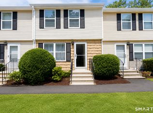 4 Mulberry Ln #4, Glastonbury, CT 06033