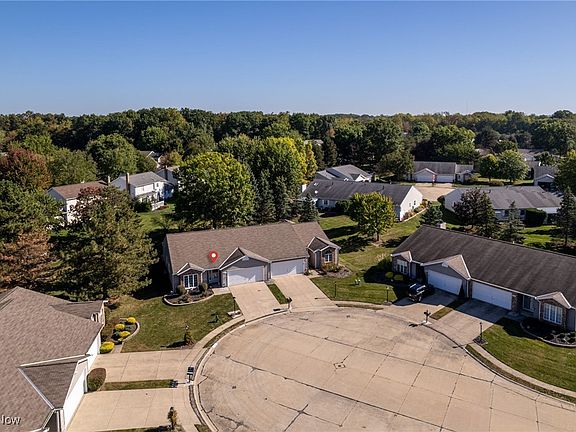 2nd image of 10471 Royal Oak Dr #38-A