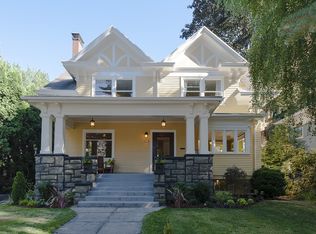 2227 NE Hancock St, Portland, OR 97212