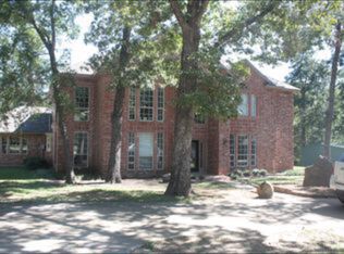 301 Oak Hill Dr, Powderly, TX 75473