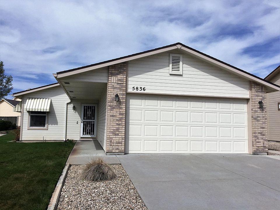 1st image of 5836 N Oasis Dr