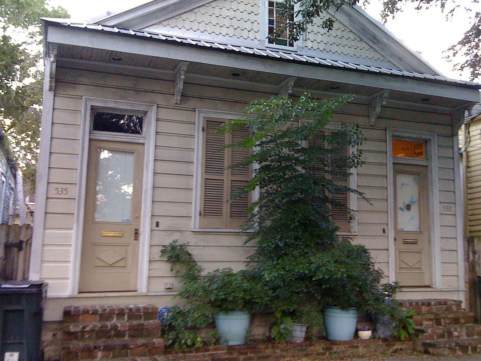 1st image of 535 Napoleon Ave