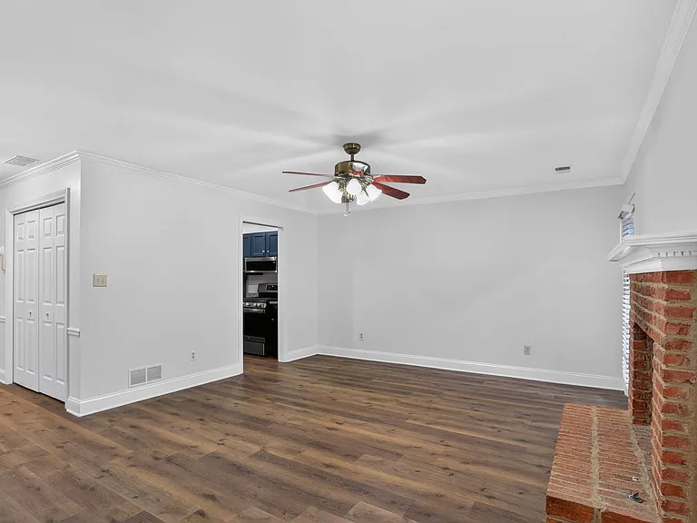 1055 Westfield Trce SE — Photo 15