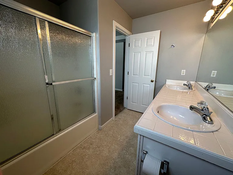 16987 SW Kattegat Dr — Photo 11