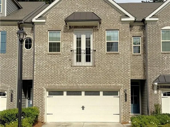 1468 Edgebrook Ct NE, Atlanta, GA 30329