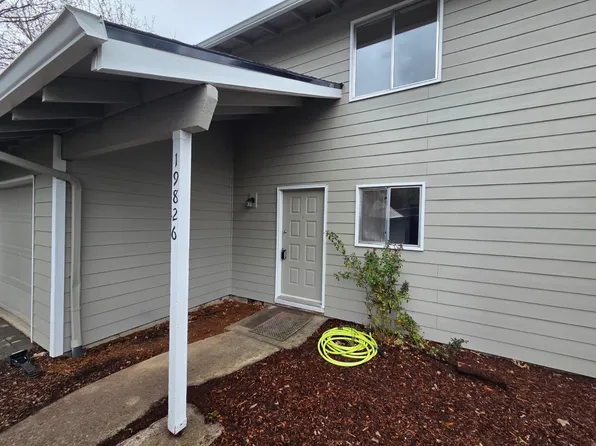 19826 SW 68th Ave, Tualatin, OR 97062