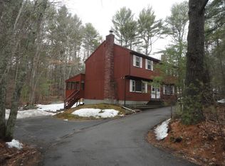 335 Matteson Rd, Hope, RI 02831