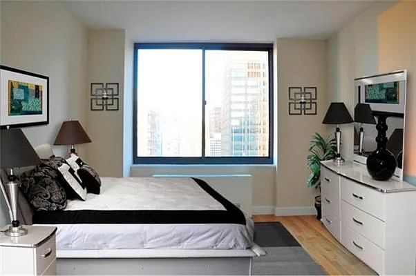 Rented by I & I New York | media 2