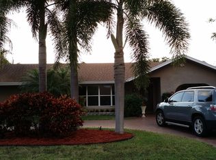 401 Denny Ct, Boca Raton, FL 33486