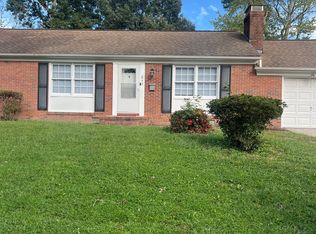 848 Catalina Dr, Newport News, VA 23608