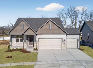 236 Randlin Dr, Lake Saint Louis, MO 63367