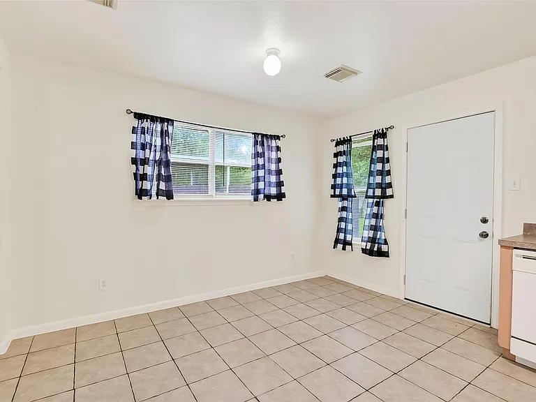 10426 Briar Patch St — Photo 13