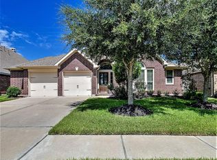 13613 Rainwater Dr, Pearland, TX 77584