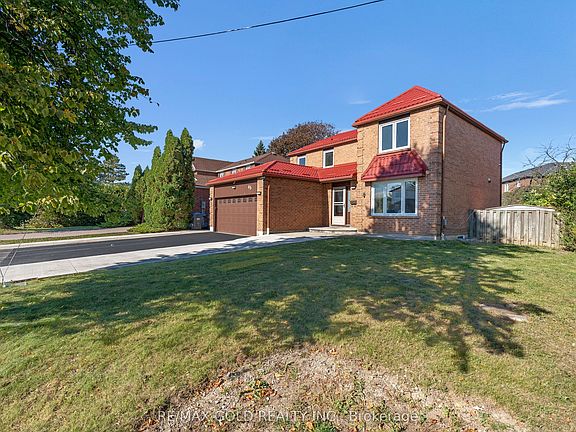 3rd image of 45 Parkside Dr