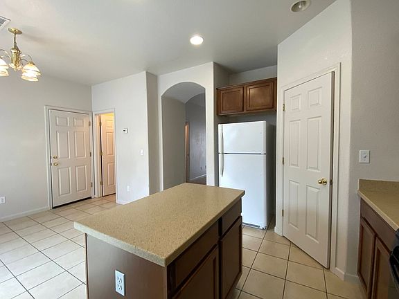 2nd image of 1516 Cat Tail Dr