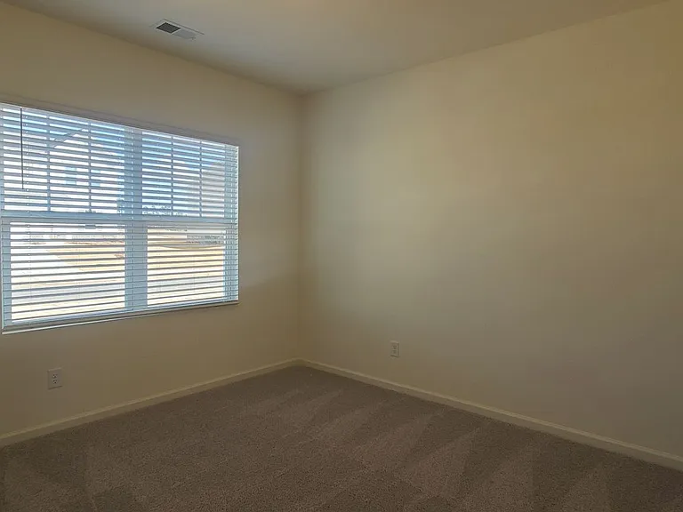 132 Verona Dr — Photo 7