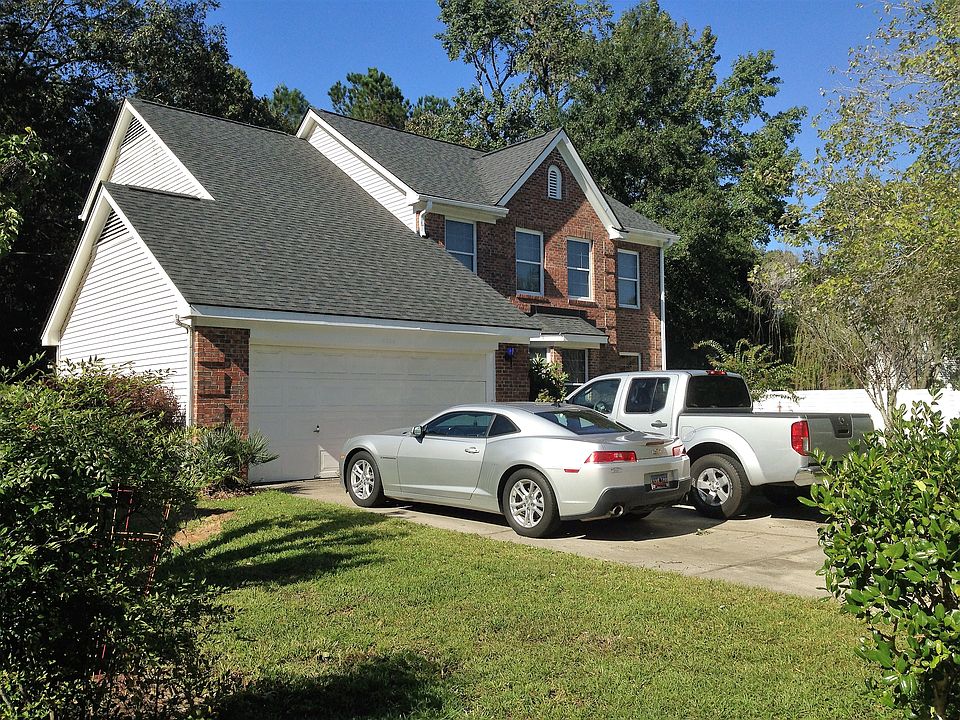 2nd image of 3344 Forest Glen Dr