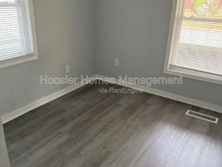 940 Jefferson Ave #1 — Photo 8