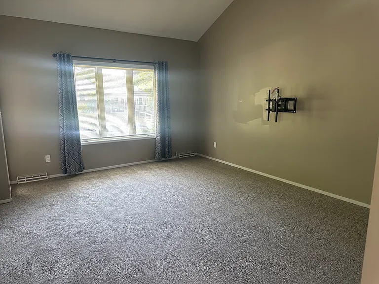 5947 Pine Rise Ct — Photo 4
