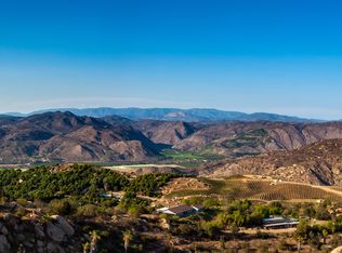 18985 Starvation Mountain Rd, Escondido, CA 92025