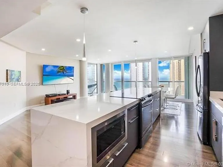 16400 Collins Ave #CU-1942 — Photo 6