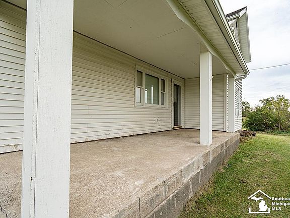 3rd image of 5703 Carson Hwy