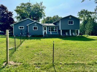 2916 N Us Highway 421, Medaryville, IN 47957