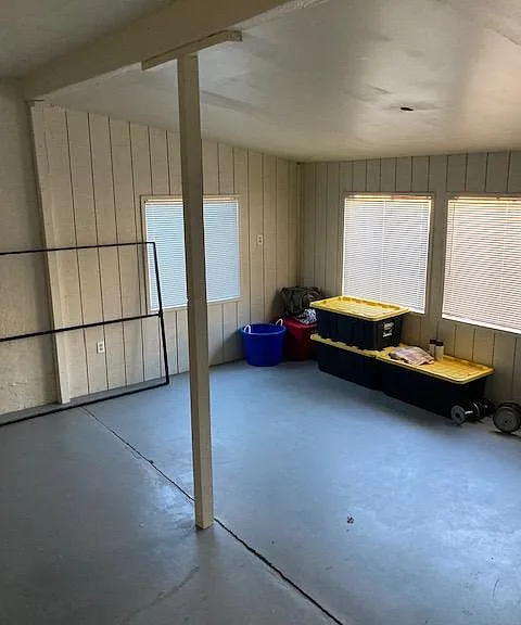 Spacious utility room
