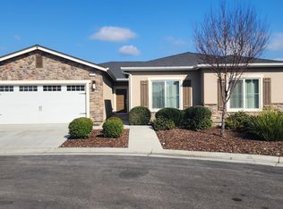 1810 Delft Ct, Tulare, CA 93274