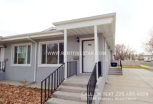 905 E Bridger St Photo 1