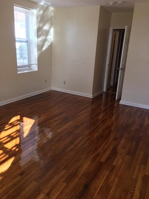 2nd image of 19111 Woodhull Ave APT 4C