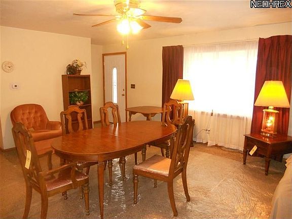 3rd image of 746 Porter Ave