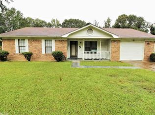 12 Lake Meadow Dr, Little Rock, AR 72206