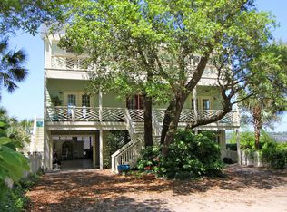 1406 E Cooper Back Ave, Folly Beach, SC 29439