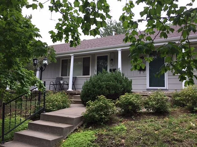 1410 W 48th St — Photo 2