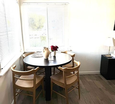 5th image of 233 Costa Mesa St APT B