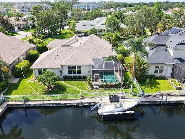 4735 Starboard Dr, Bradenton, FL 34208