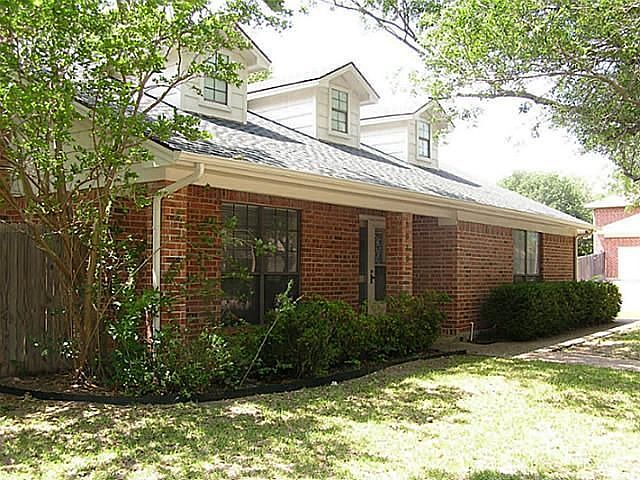1st image of 3812 Devonaire Dr