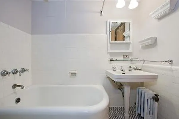 Rented by Corcoran | media 2