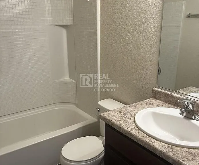 1437 Kansas Ave — Photo 12