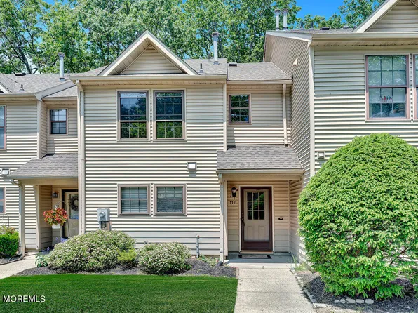 112 Azalea Circle, Jackson, NJ 08527